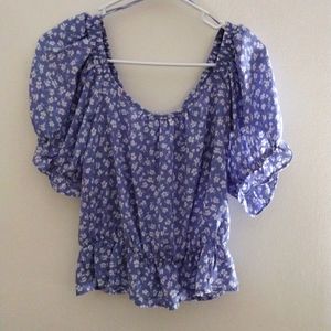 Sienna Sky brand, Small Top light blue & white color